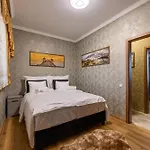 Aparthotel Voeroes Alom Panzio Tiszakécske