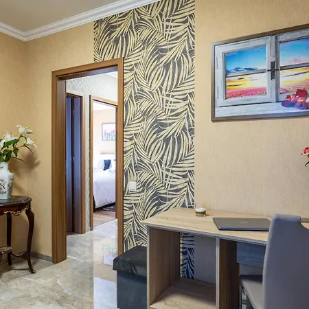 Voeroes Alom Panzio 4*